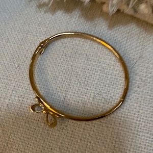 Kate spade gold bracelet with bow. Small wrist.